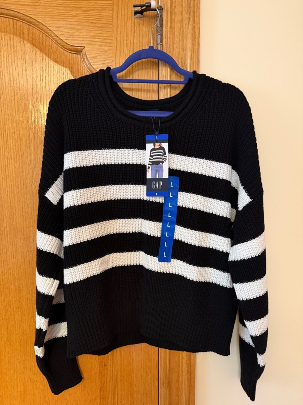 GAP Black and White Striped Crewneck Sweater